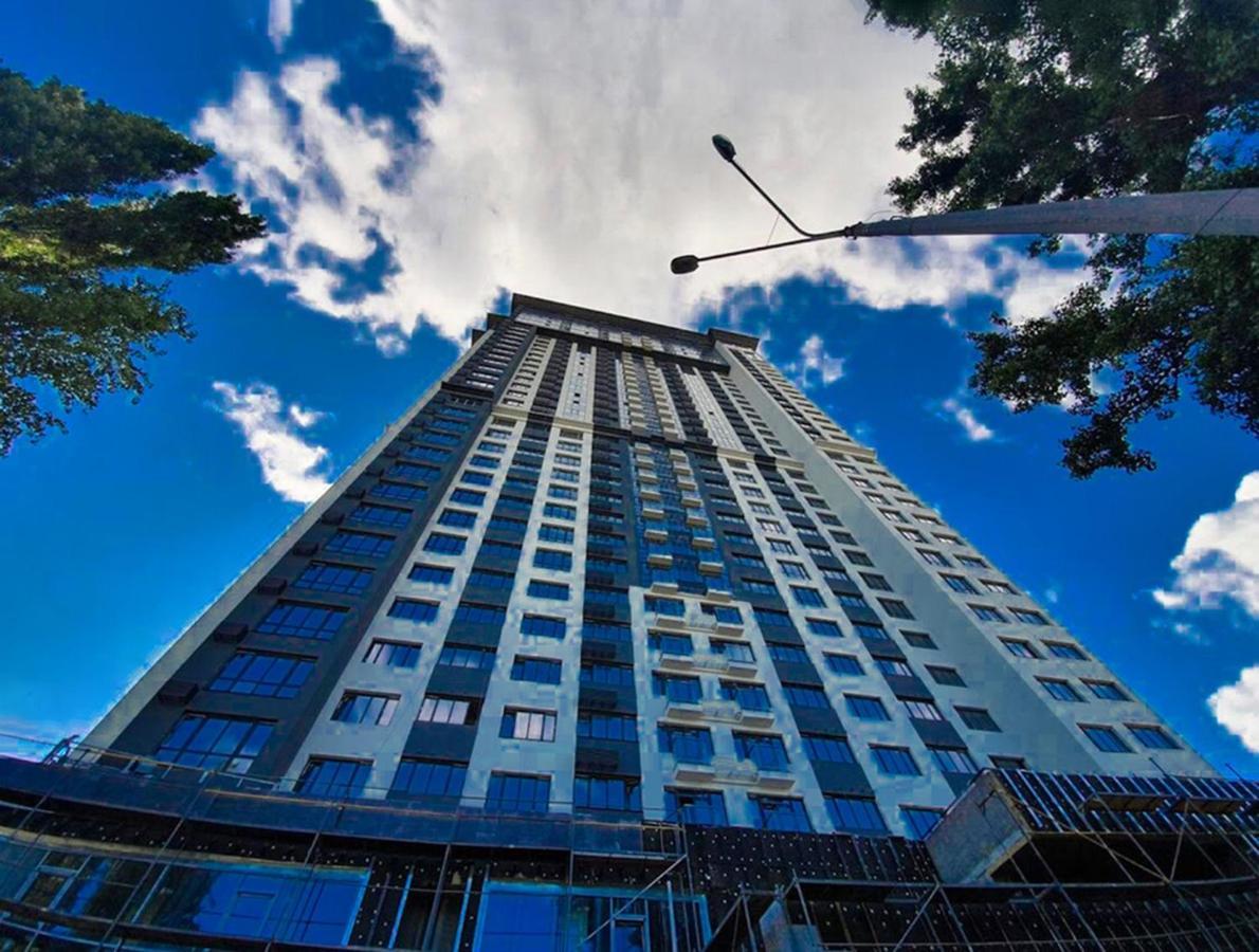 Victory-30 Luxury Apartment Center Kyiv Exterior photo